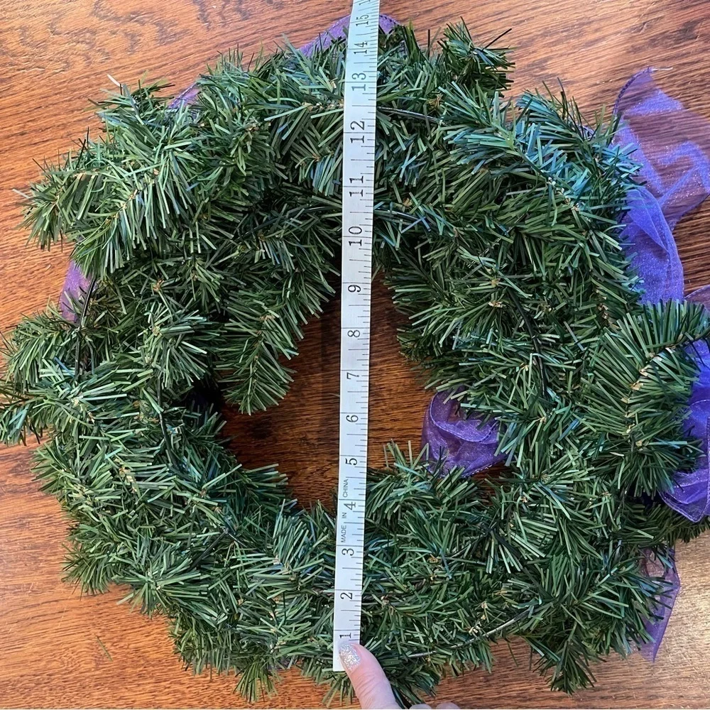 12 inch Artificial Christmas Wreath with 4 Candle Holders